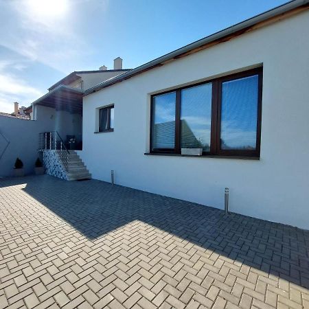 Prazdninovy Dum Sorada Villa Rohatec Bagian luar foto